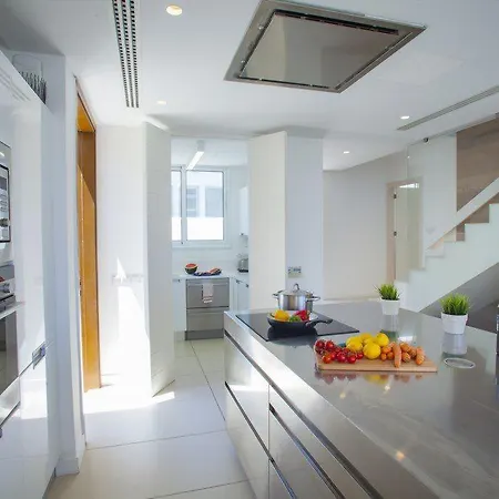 Vilă Your Stunning With Sea Views 25
