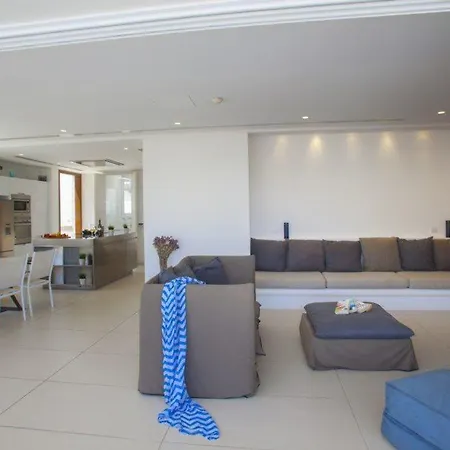 Vilă Your Stunning With Sea Views 25 *