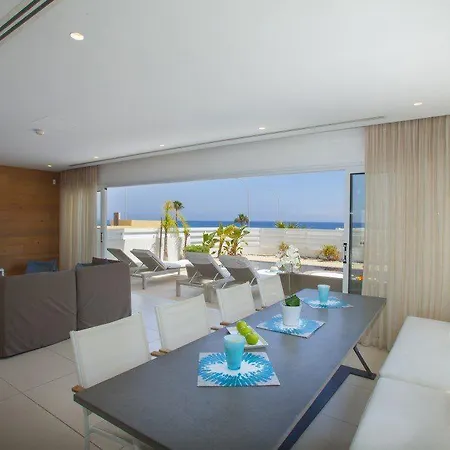 Your Stunning With Sea Views 25 Villa *