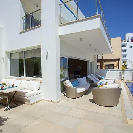 Your Stunning With Sea Views 25 Villa *