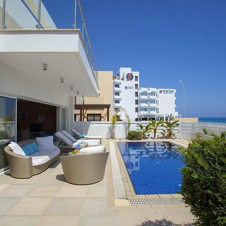 Your Stunning With Sea Views 25 Villa